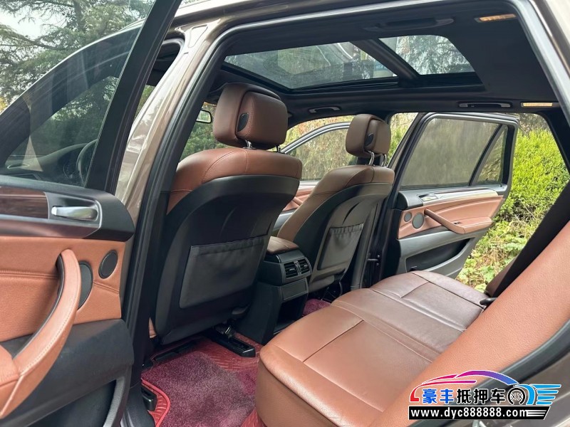 14年宝马X5轿车抵押车出售