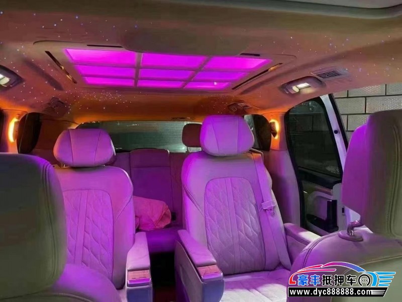 20年别克GL8轿车抵押车出售