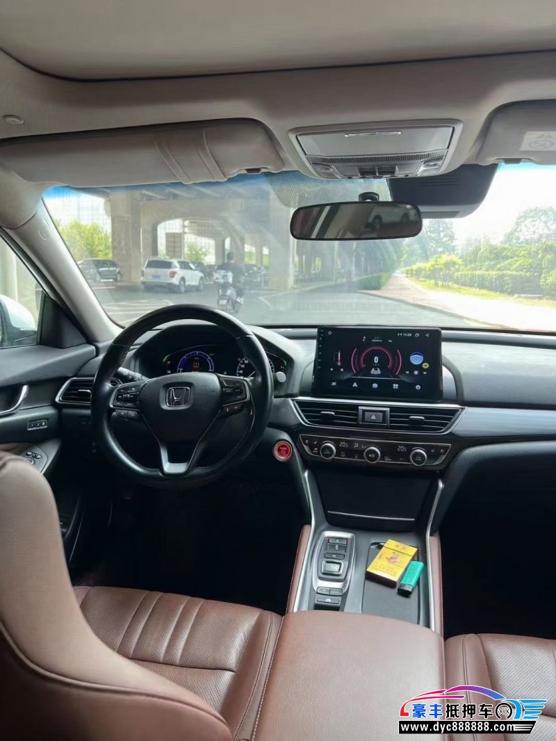 21年本田英诗派轿车抵押车出售