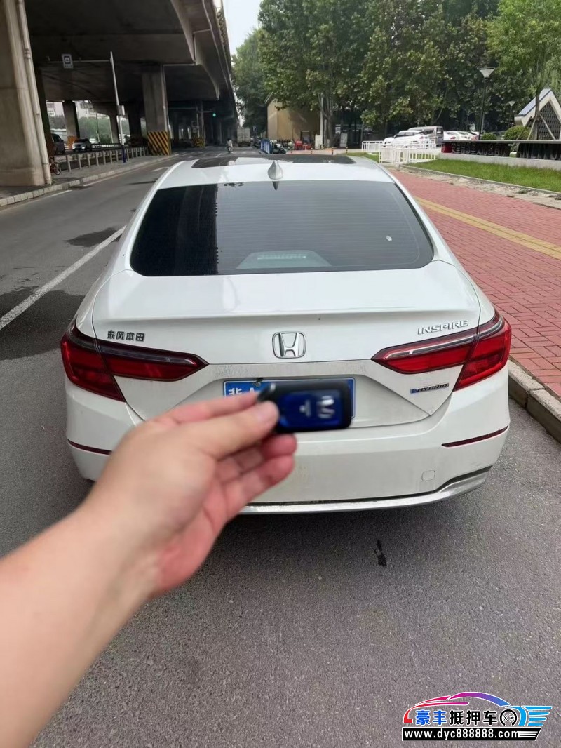 21年本田英诗派轿车抵押车出售