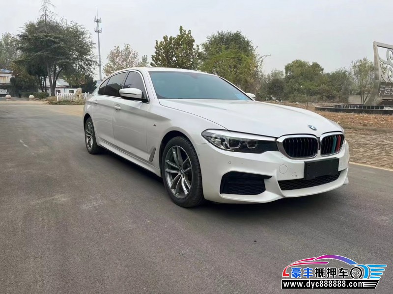 20年宝马5系轿车抵押车出售