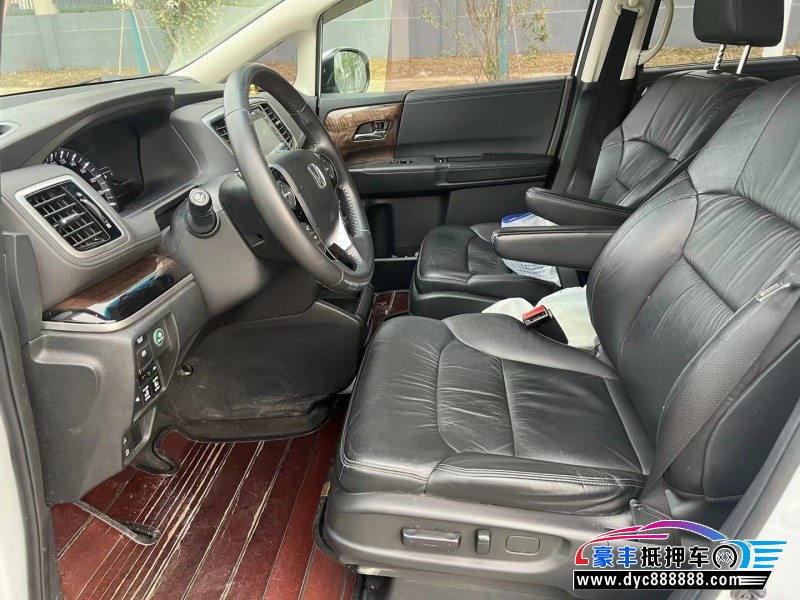 18年本田奥德赛轿车抵押车出售