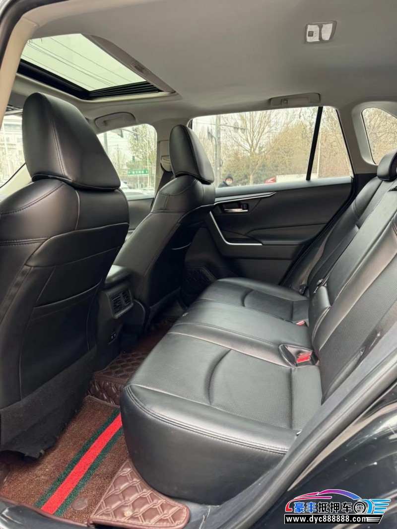 20年丰田RAV4SUV抵押车出售