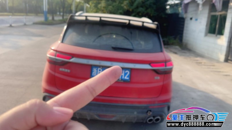 18年吉利缤越轿车抵押车出售