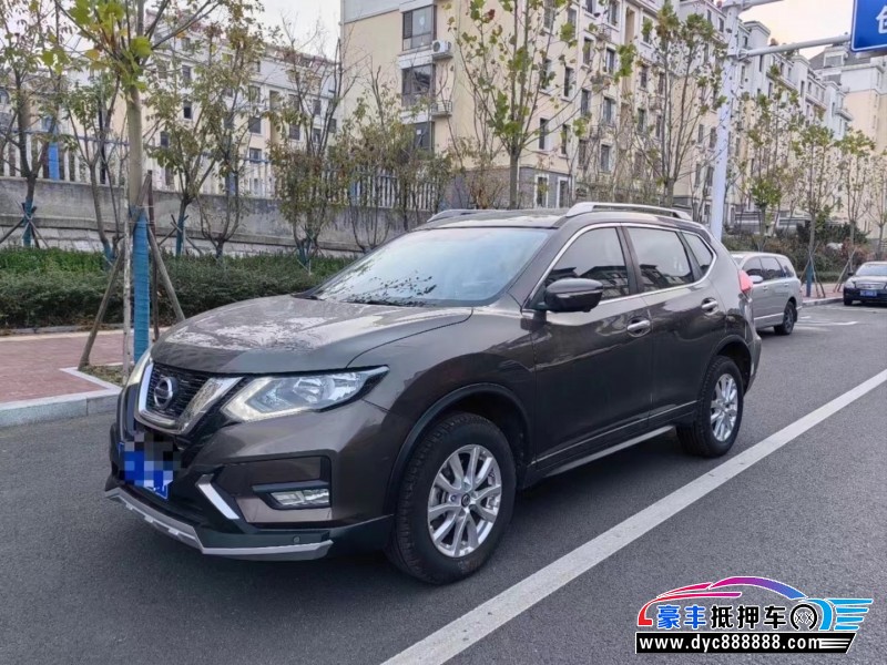 17年日产奇骏SUV抵押车出售