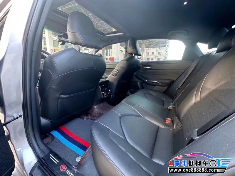 22年丰田亚洲龙轿车抵押车出售