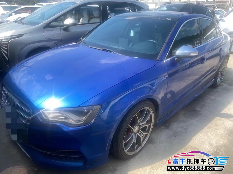 16年奥迪S3轿车抵押车出售