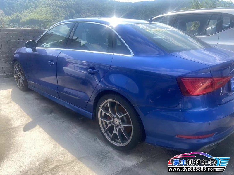 16年奥迪S3轿车抵押车出售