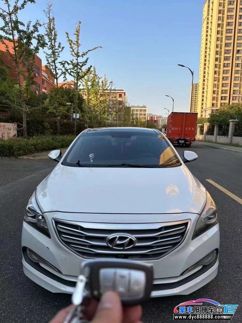 16年现代名图轿车抵押车出售