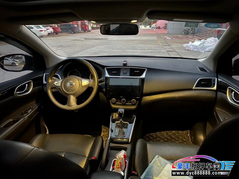 19年日产轩逸轿车抵押车出售