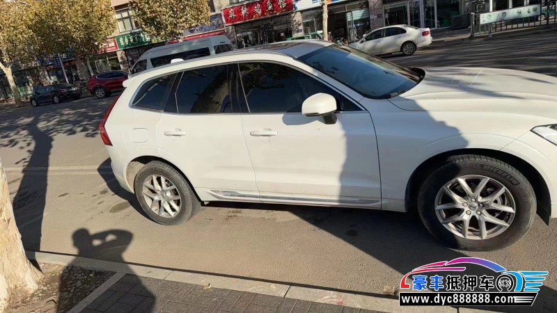 19年沃尔沃XC60轿车抵押车出售