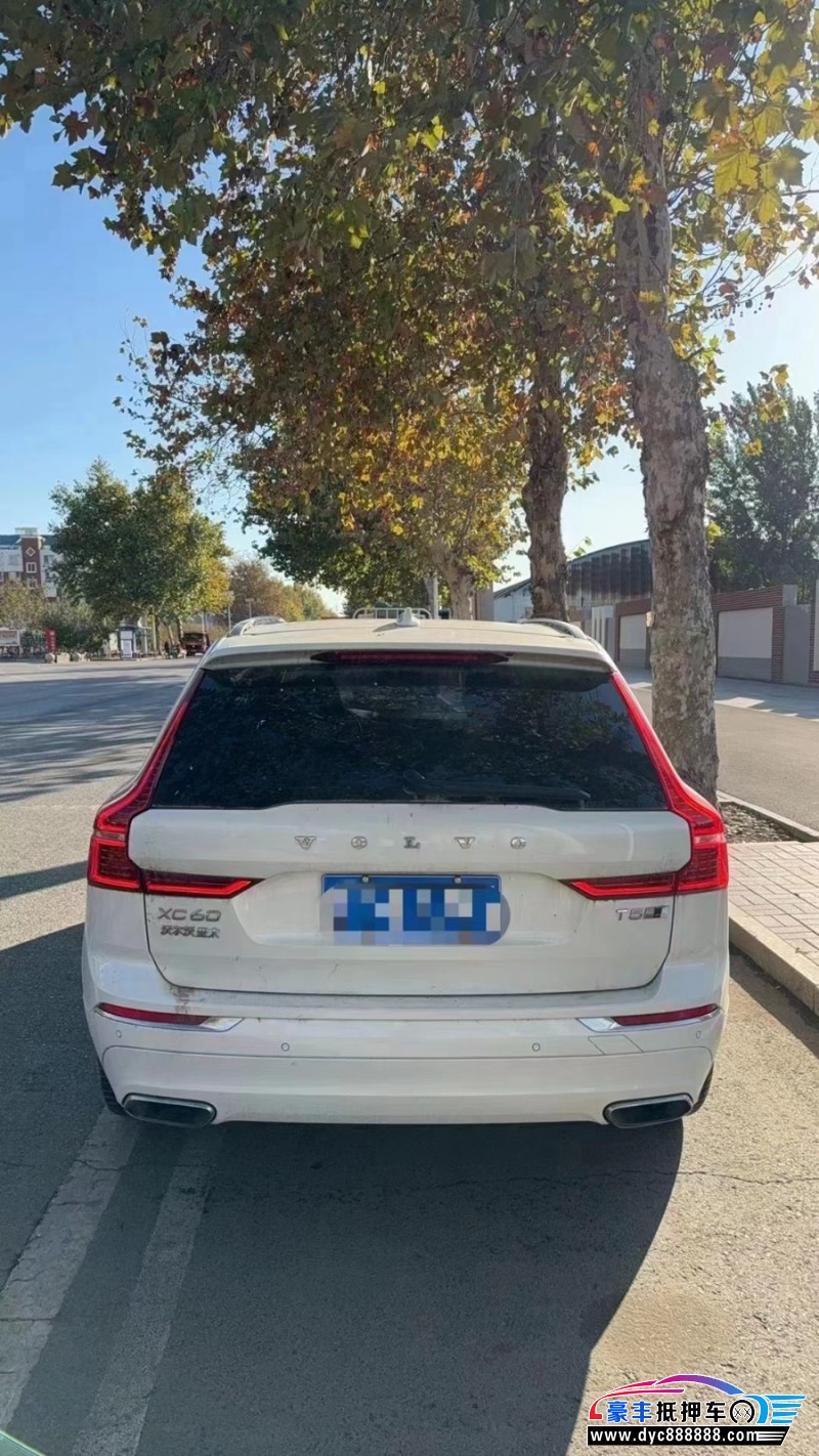 19年沃尔沃XC60轿车抵押车出售
