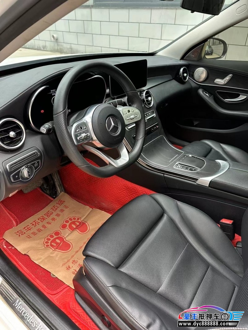 21年奔驰C轿车抵押车出售