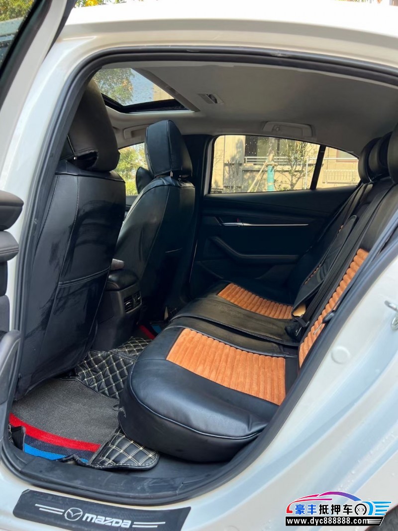 22年马自达昂克赛拉轿车抵押车出售