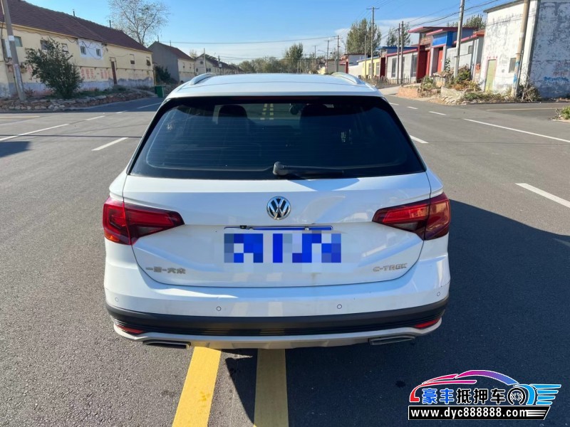 17年大众蔚领轿车抵押车出售