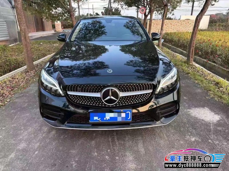 21年奔驰C轿车抵押车出售