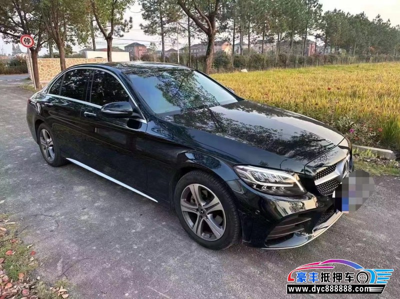 21年奔驰C轿车抵押车出售