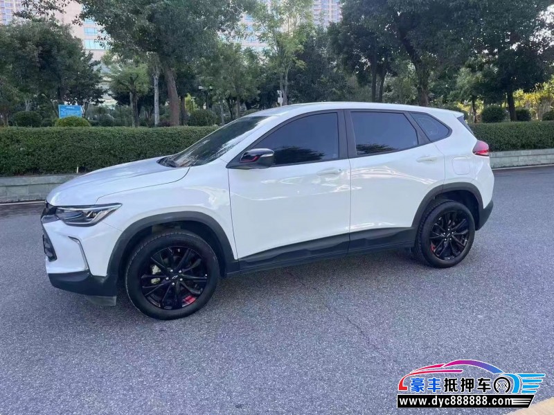 20年雪佛兰创酷轿车抵押车出售