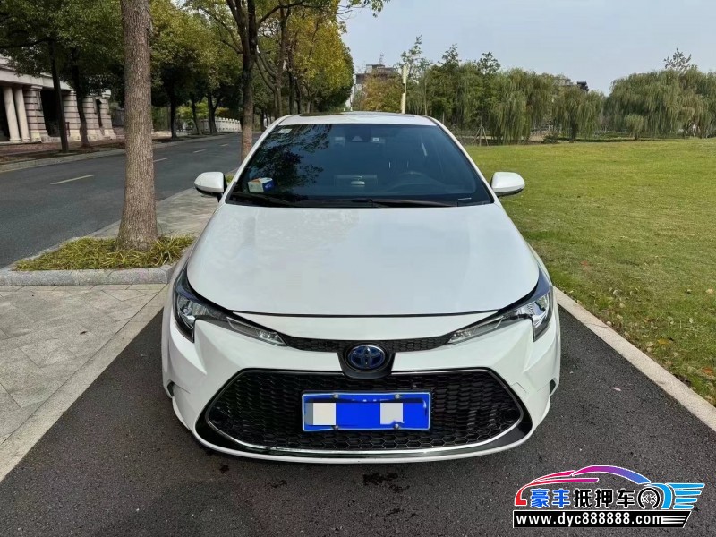 21年丰田雷凌轿车抵押车出售