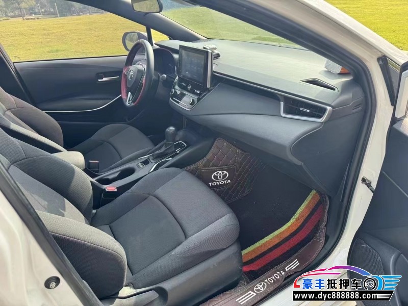 21年丰田雷凌轿车抵押车出售