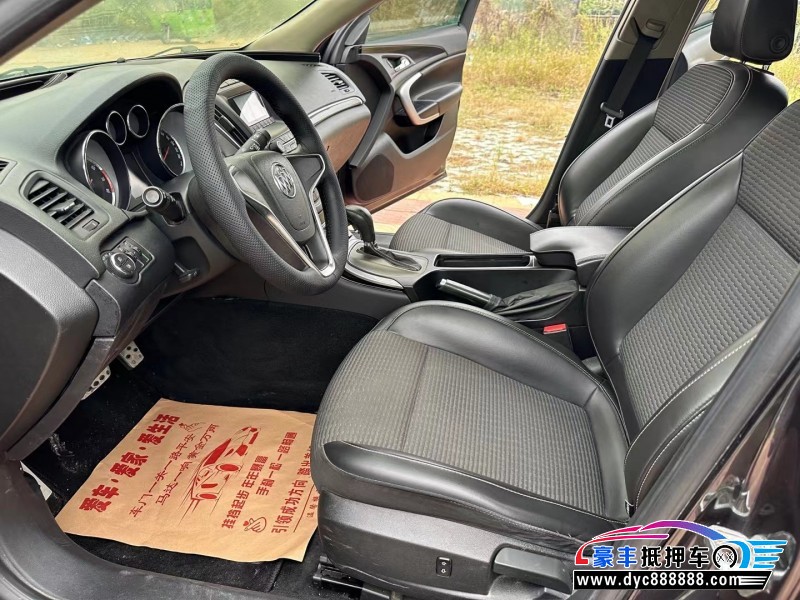 15年别克君威轿车抵押车出售