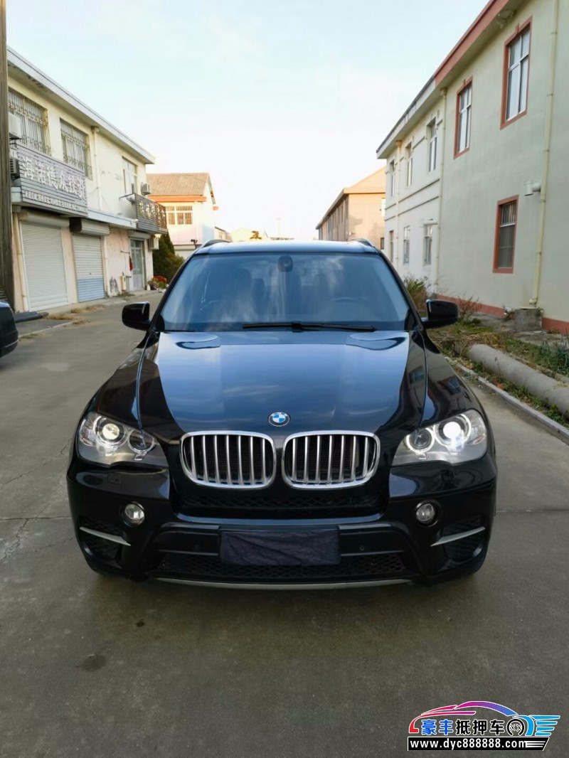 13年宝马X5轿车抵押车出售