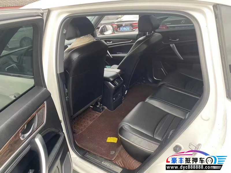 20年本田UR-V轿车抵押车出售