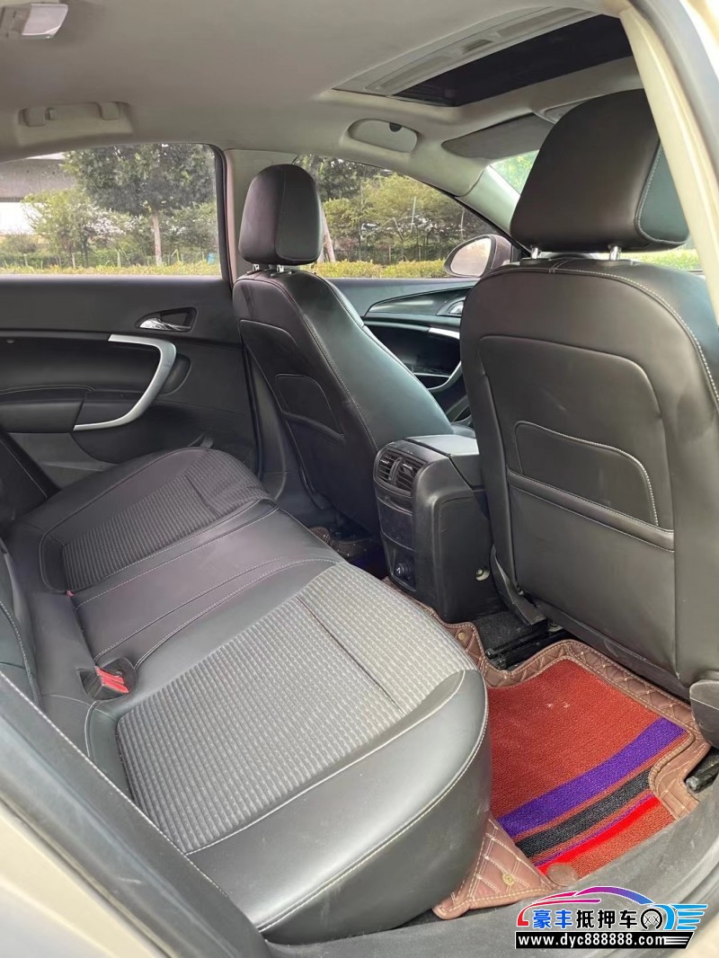 16年别克君威轿车抵押车出售