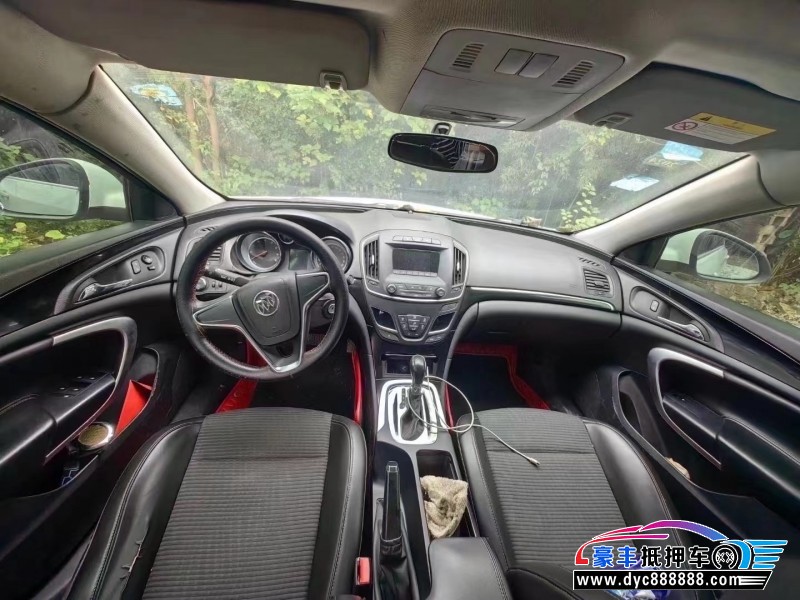 16年别克君威轿车抵押车出售