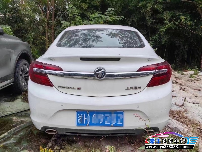 16年别克君威轿车抵押车出售