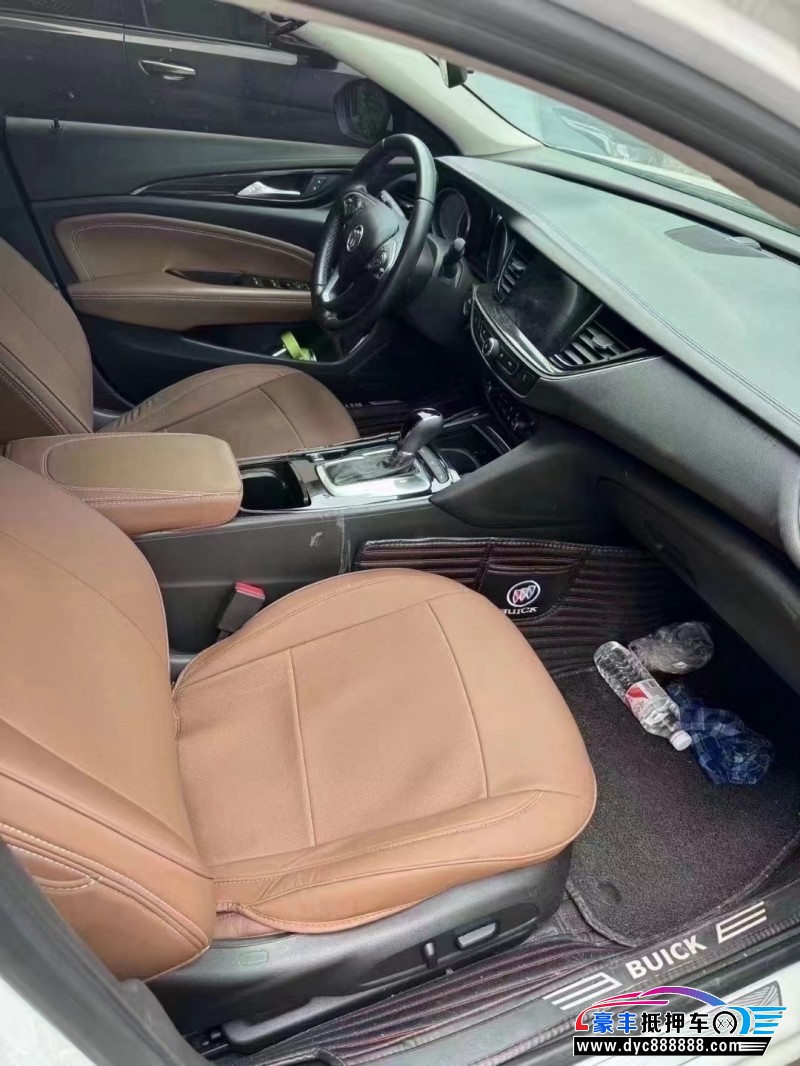 20年别克君威轿车抵押车出售