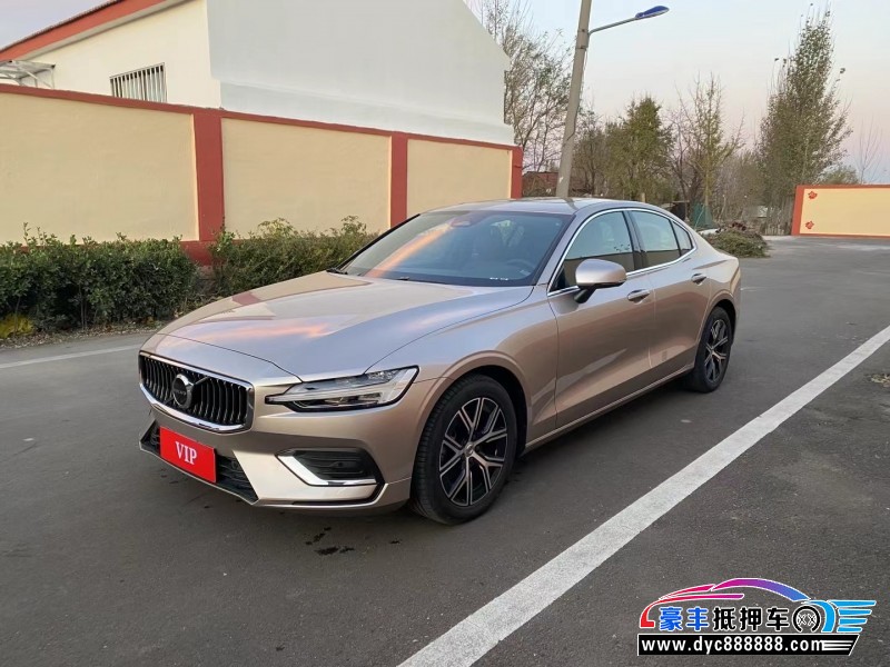 23年沃尔沃S60轿车抵押车出售