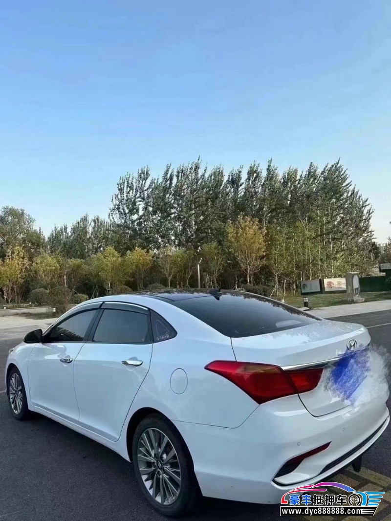 19年现代名图轿车抵押车出售