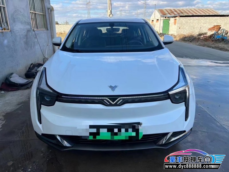 23年哪吒USUV抵押车出售