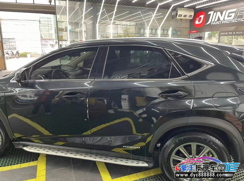 21年雷克萨斯NX轿车抵押车出售