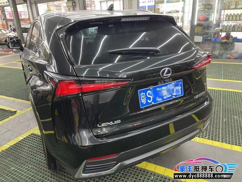 21年雷克萨斯NX轿车抵押车出售