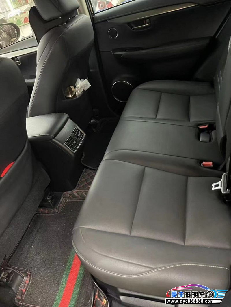 21年雷克萨斯NX轿车抵押车出售