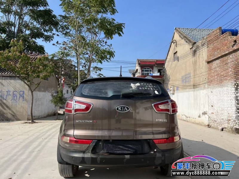 13年起亚智跑SUV抵押车出售