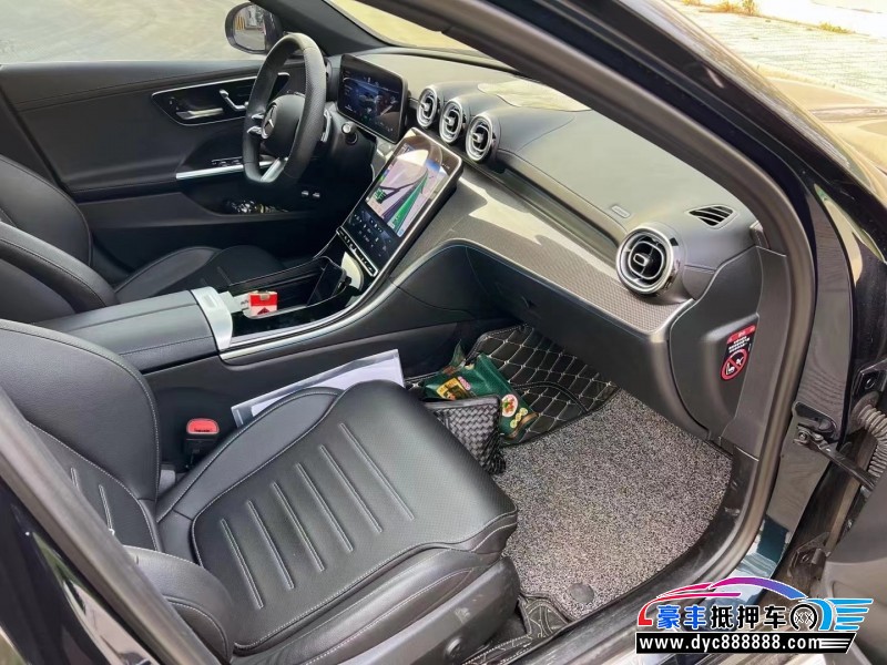 22年奔驰C轿车抵押车出售