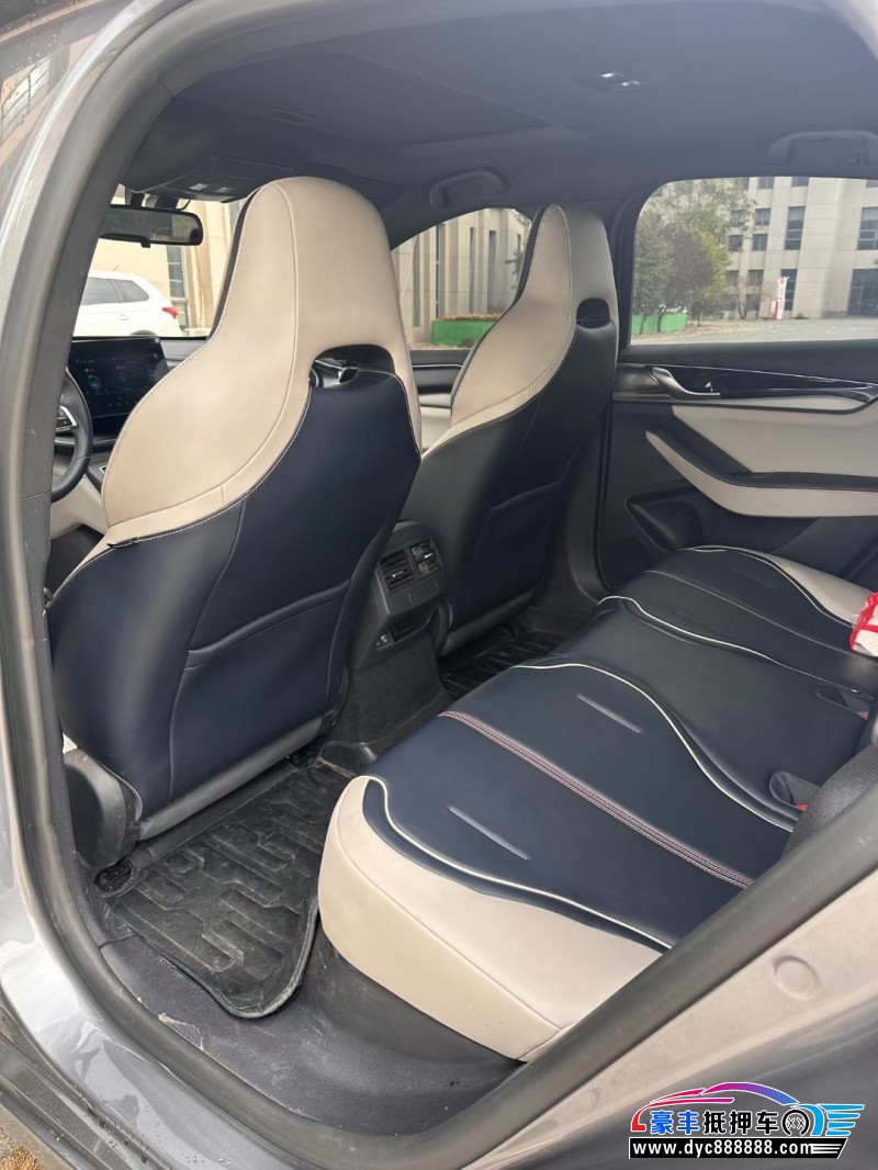 22年比亚迪秦轿车抵押车出售