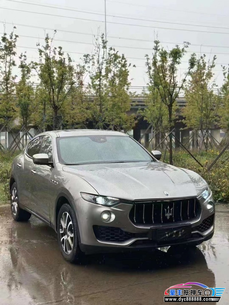 18年玛莎拉蒂莱万特轿车抵押车出售