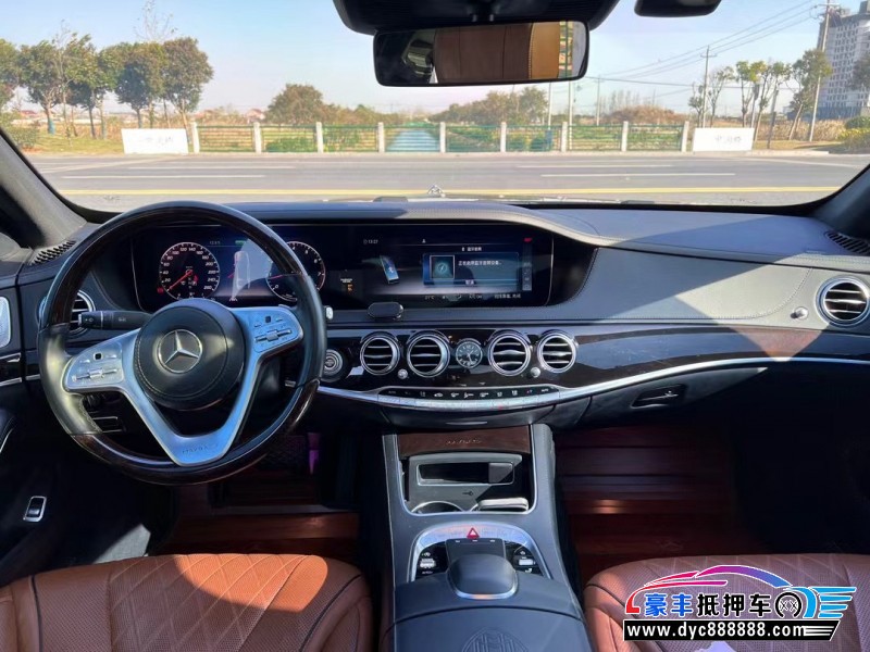 20年奔驰迈巴赫S级轿车抵押车出售