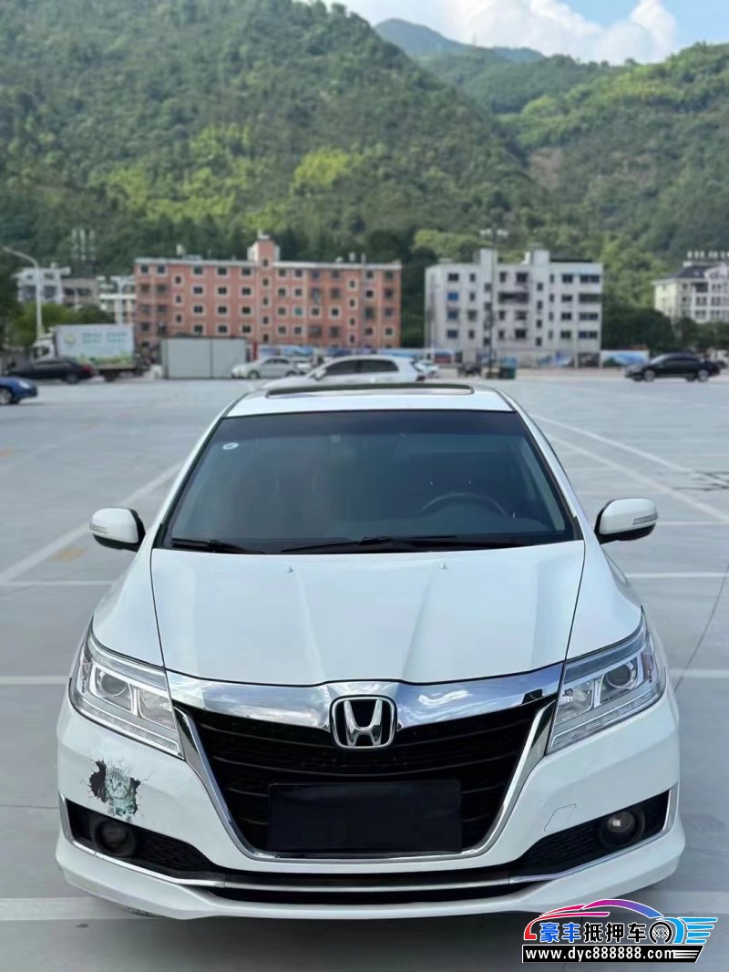 19年本田凌派轿车抵押车出售