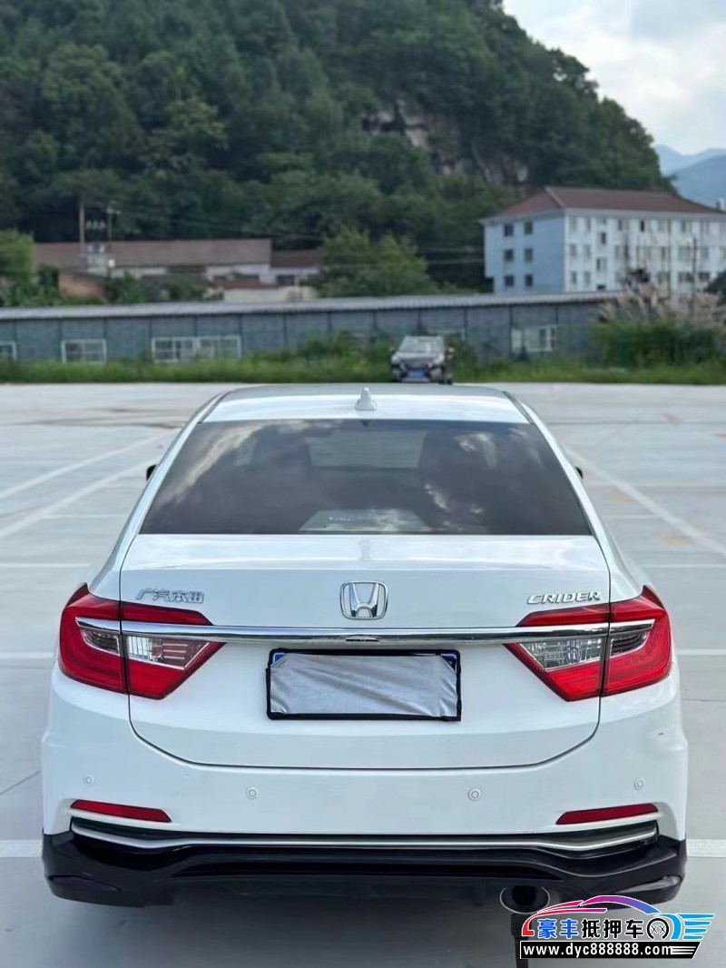 19年本田凌派轿车抵押车出售