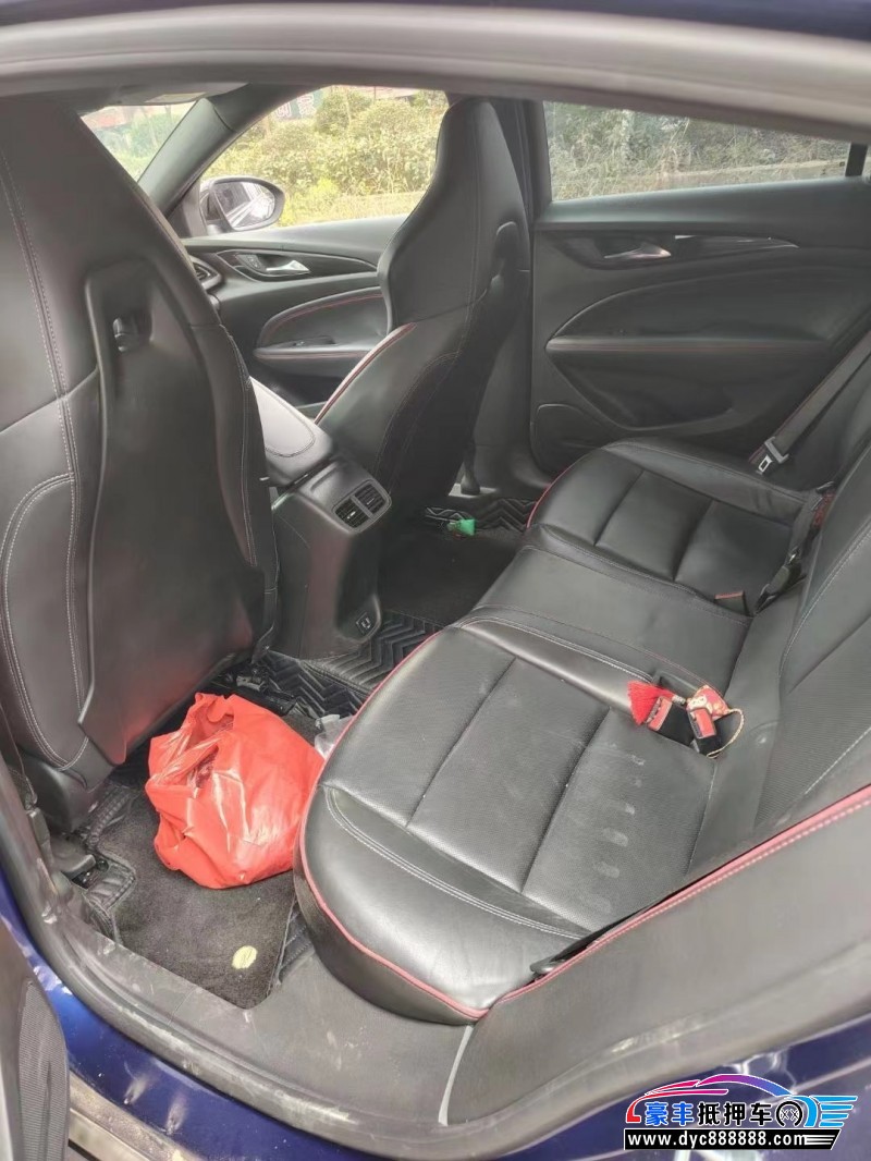 20年别克君威轿车抵押车出售