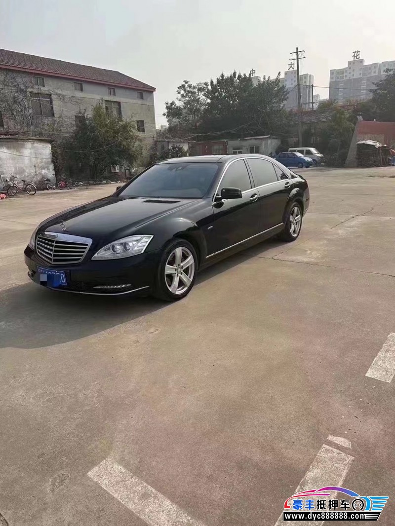 12年奔驰S轿车抵押车出售
