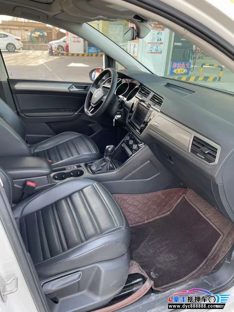 18年大众途安MPV抵押车出售