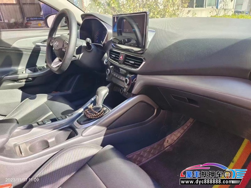 20年现代菲斯塔轿车抵押车出售