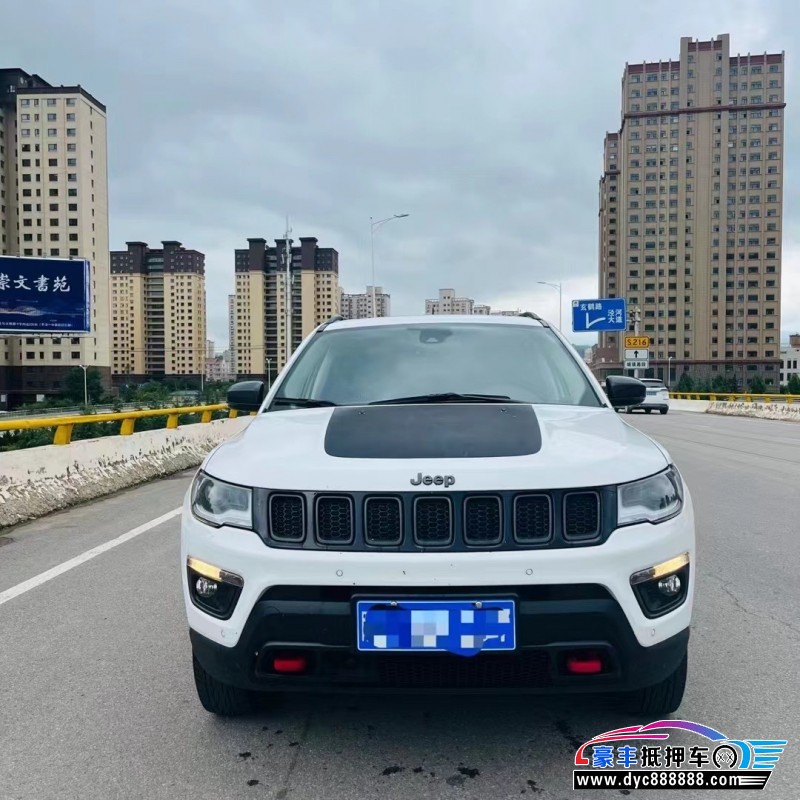 17年Jeep指南者轿车抵押车出售