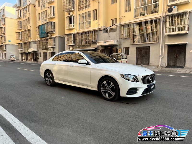 19年奔驰E轿车抵押车出售